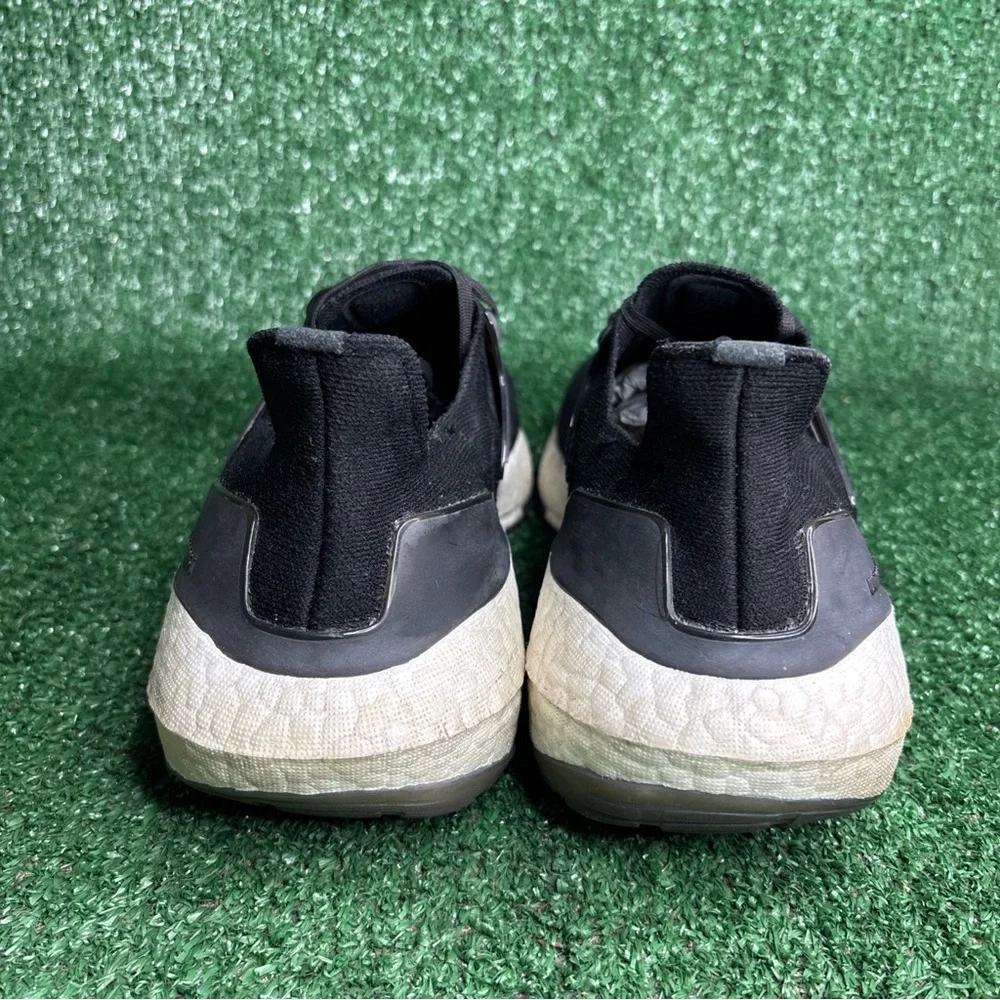 Adidas Ultra‎ Boost Model GX 3062 Size 12 Black Running Shoe